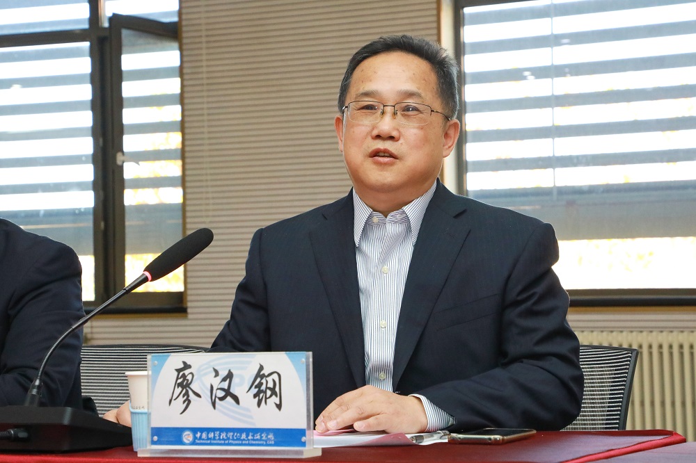 1669359737315690NS7m.jpg 3.jpg